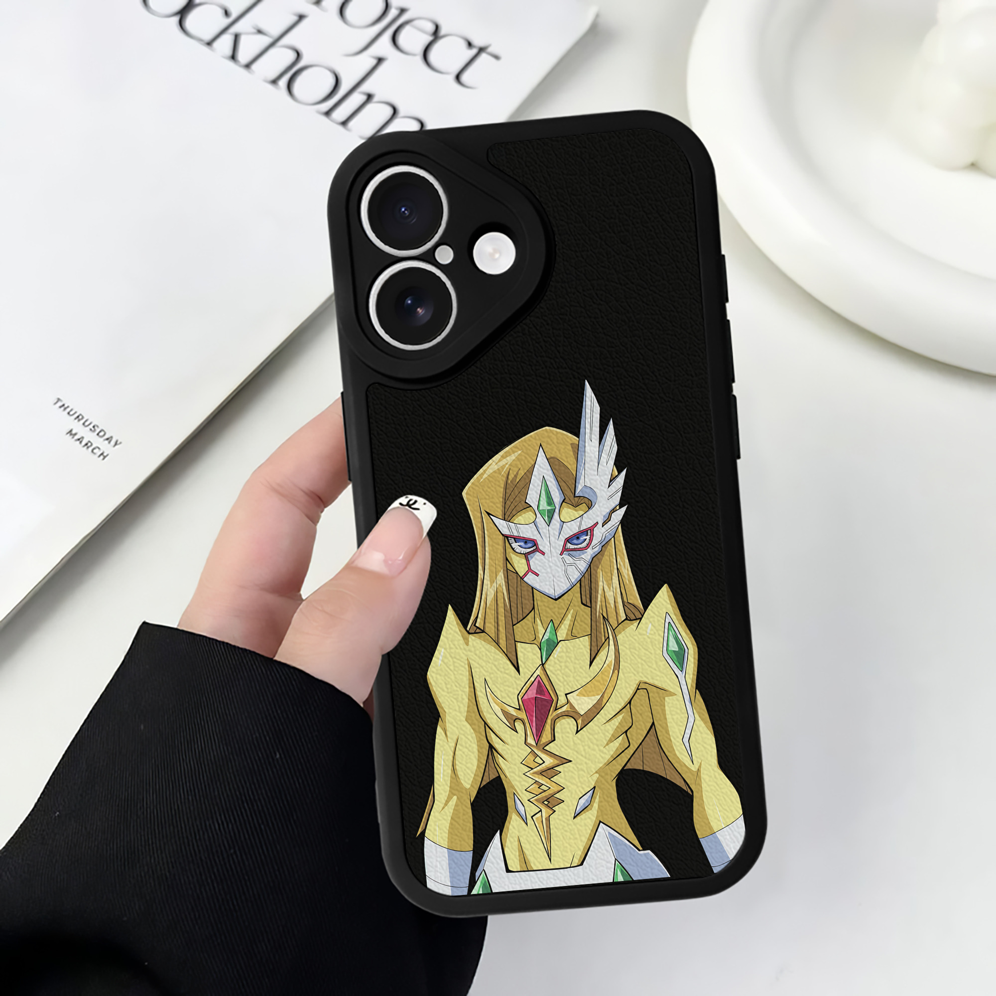 （画像用） 遊☆戯☆王 Yu-Gi-Oh! 【iPhone 16シリーズ対応】シリコンスマホケース（レザー調） 材質：シリコン